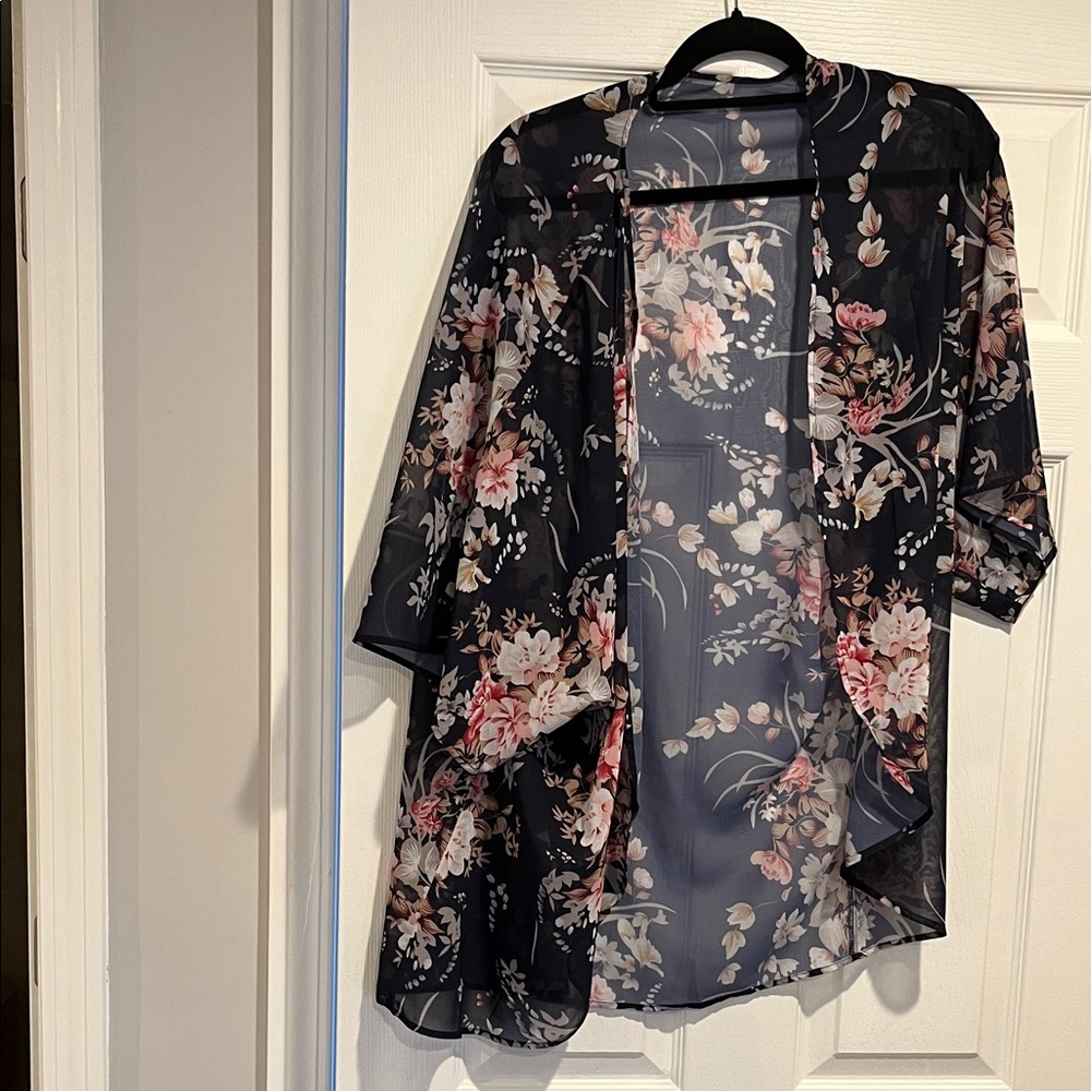 Chic Floral Sheer Kimono